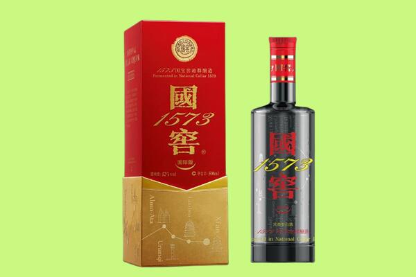 东港区回收国窖1573.jpg